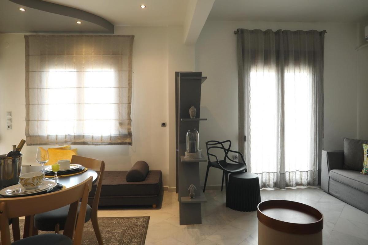 Leoforos 28Is Oktovriou Apartment Tesalonika Bagian luar foto