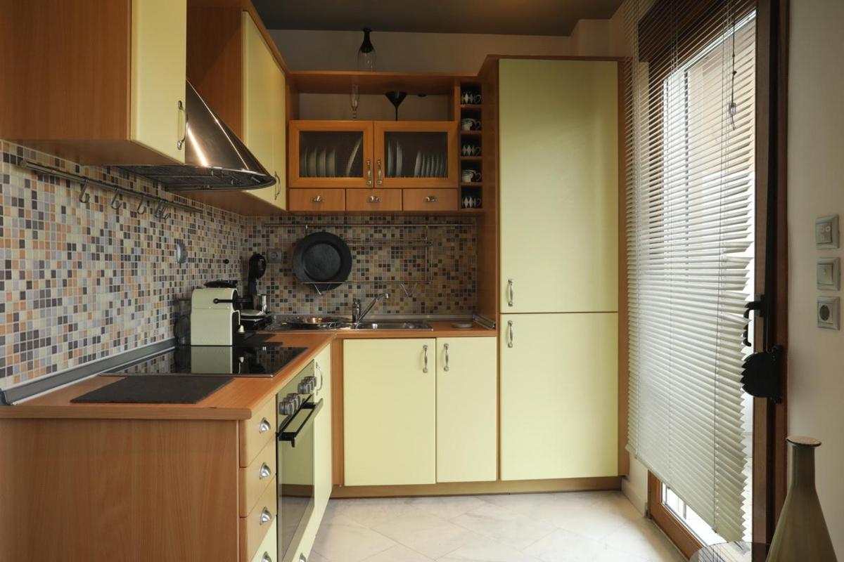Leoforos 28Is Oktovriou Apartment Tesalonika Bagian luar foto