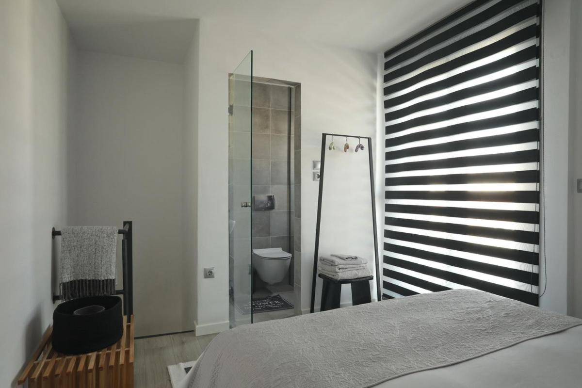 Leoforos 28Is Oktovriou Apartment Tesalonika Bagian luar foto