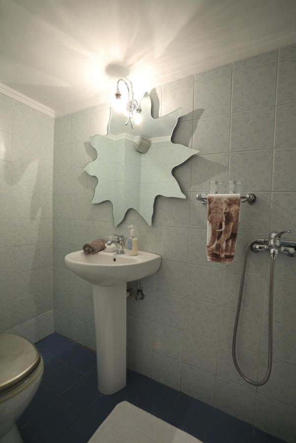 Leoforos 28Is Oktovriou Apartment Tesalonika Bagian luar foto