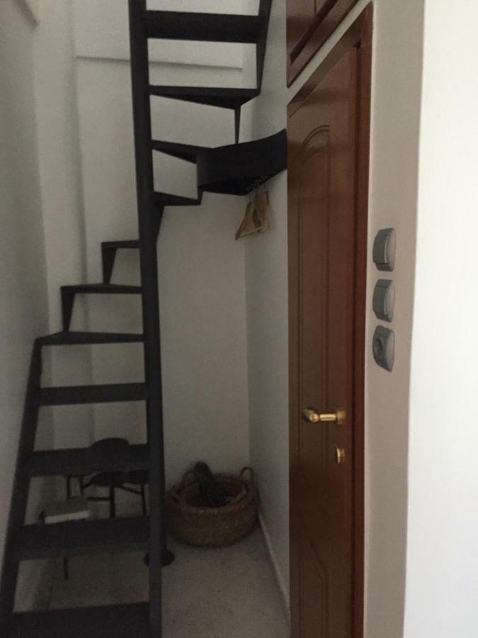 Leoforos 28Is Oktovriou Apartment Tesalonika Bagian luar foto
