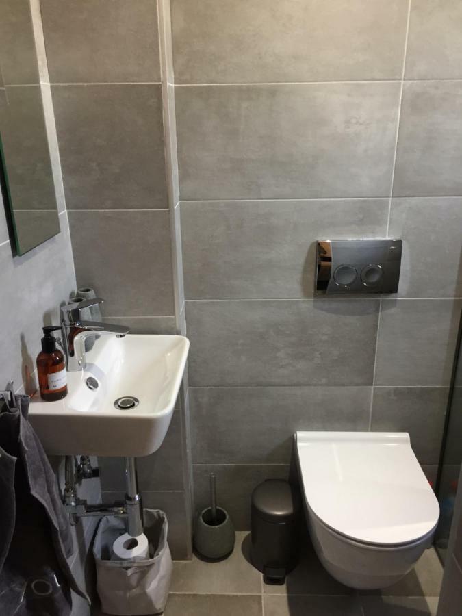 Leoforos 28Is Oktovriou Apartment Tesalonika Bagian luar foto